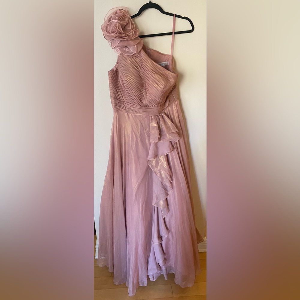 Mac Duggal Pink Iridescent One Shoulder Rosette Ball Gown Pink Rose Gold Size 12 - Picture 8 of 12
